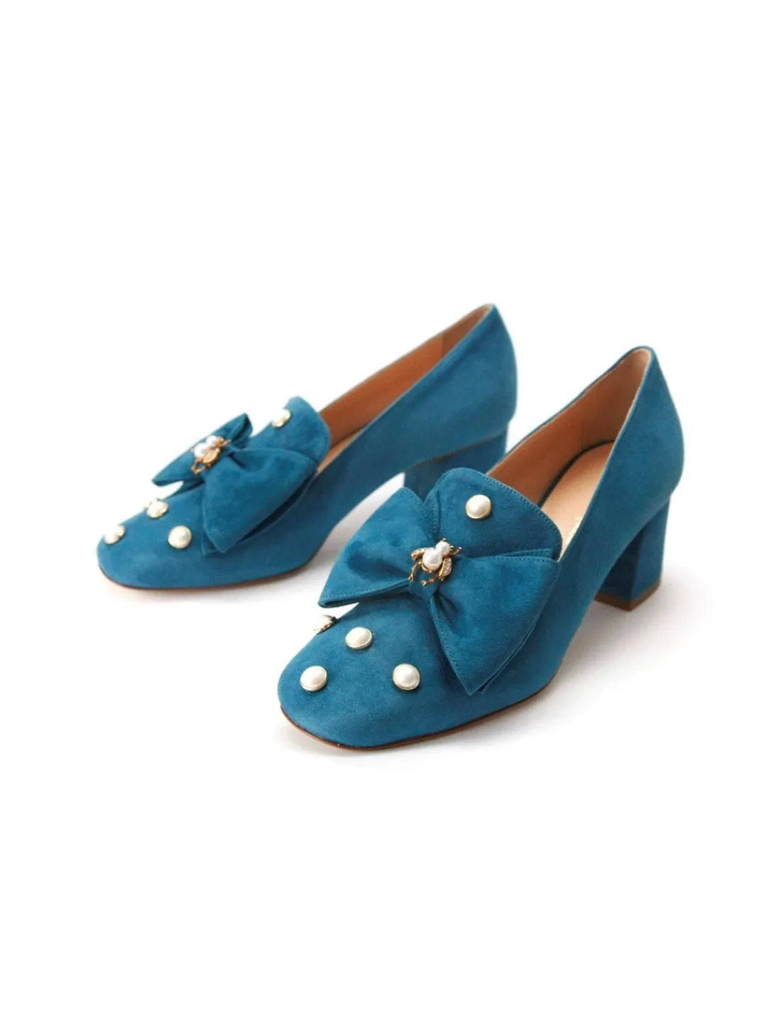 Damskie Anna Pollen czolenka z naturalnego zamszu z kokarda i perlami