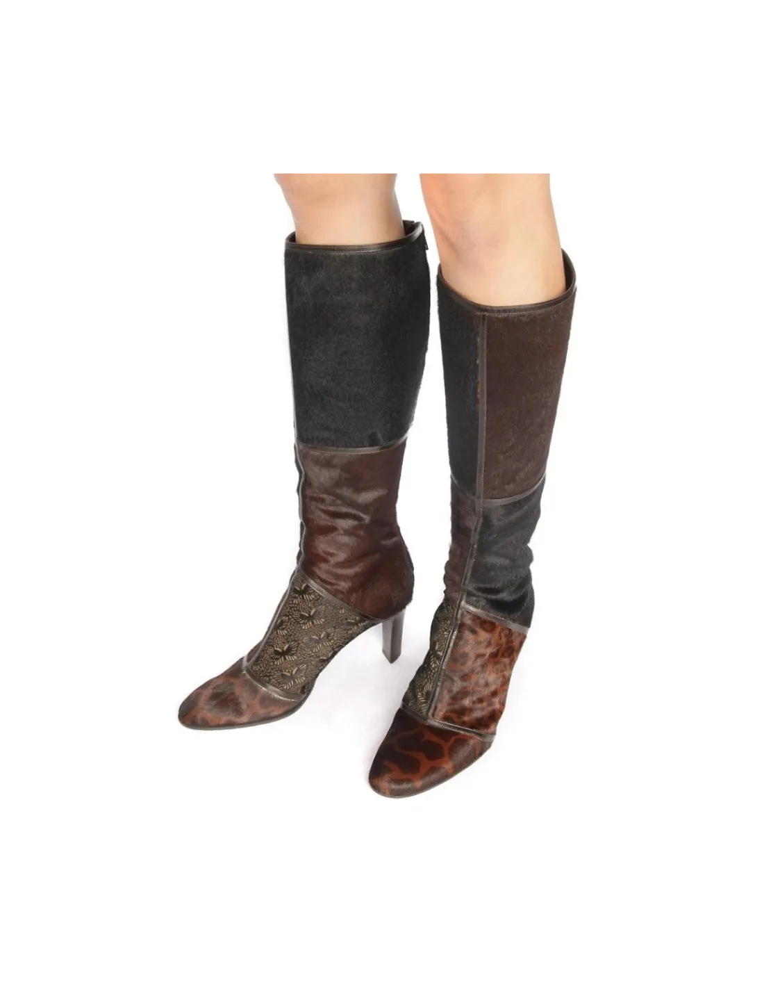 antonio_barbato_kozaki_na_2.webp Damskie Antonio Barbato kozaki na obcasach z naturalnej skory brazowej z zachowanym wlosiem, jak patchwork