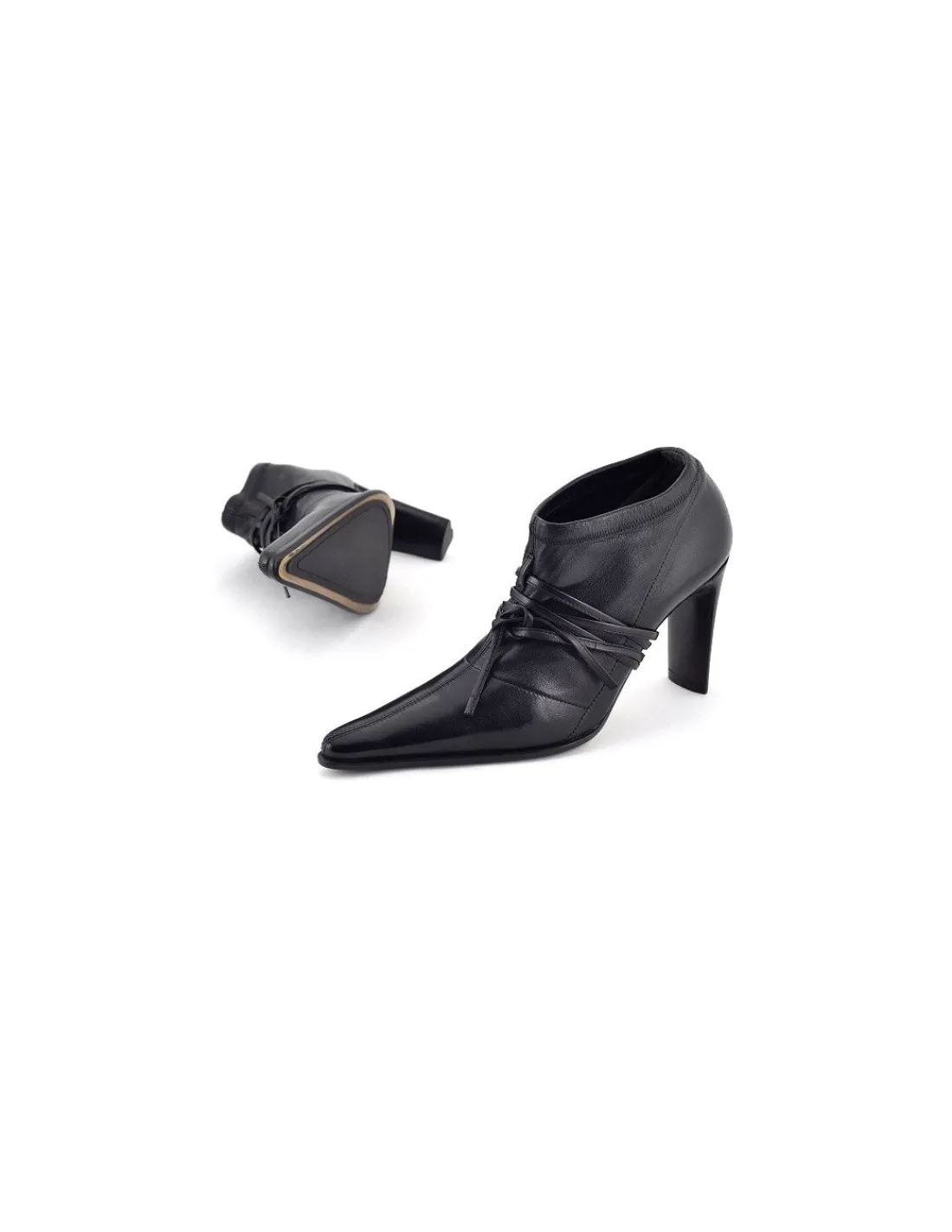 baldinini_polbuty_jak_bot_7.webp Damskie Baldinini polbuty jak botki ponizej kostek z miekkiej skory nappa na stabilnych obcasach