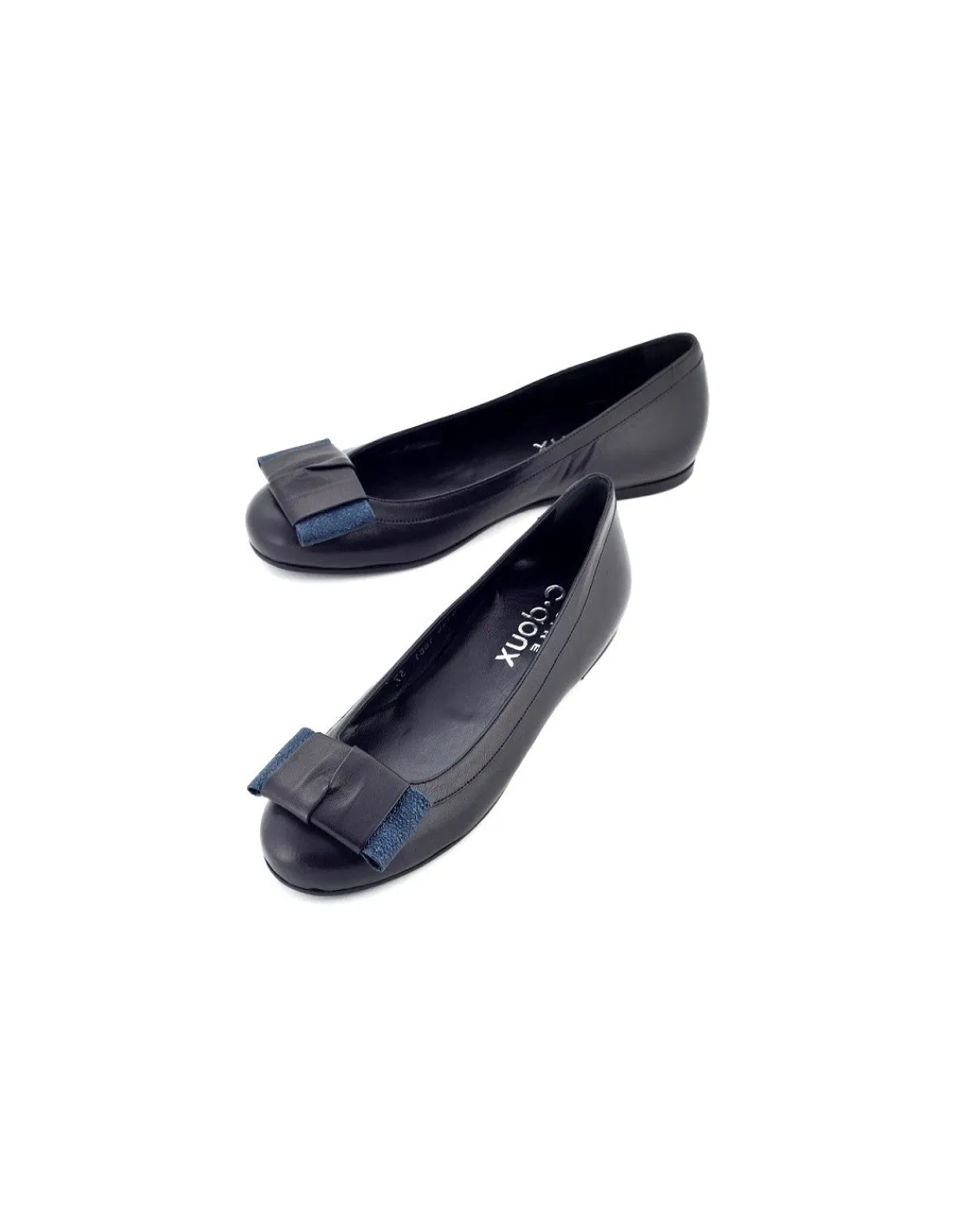 Damskie C.doux c. DOUX balerinki czarne skorzane z plaska kokarda i niebieskim akcentem