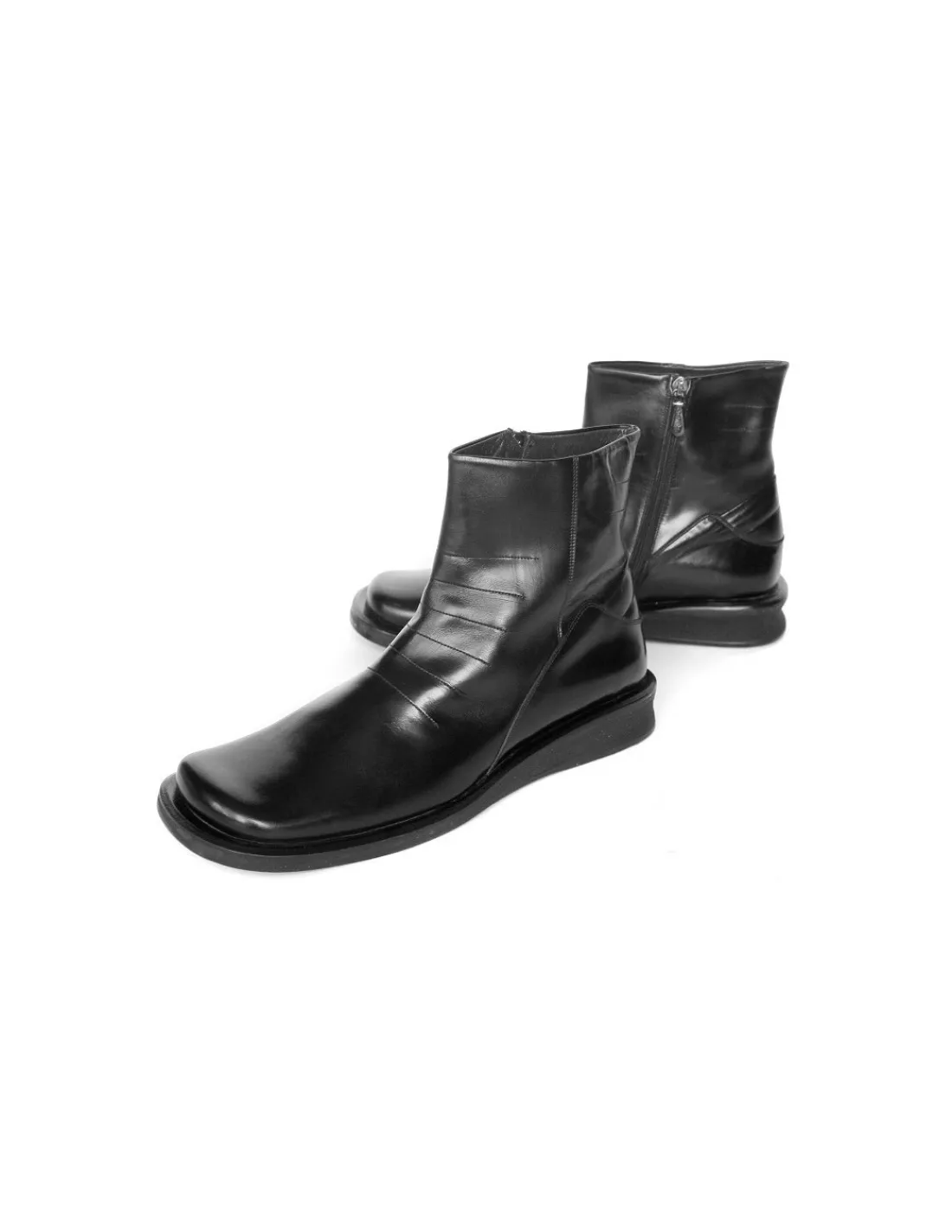 Męskie Dino Bigioni botki , czarne z naturalnych skor, kwadratowe szerokie noski , zamek, unikatowy design made in Italy