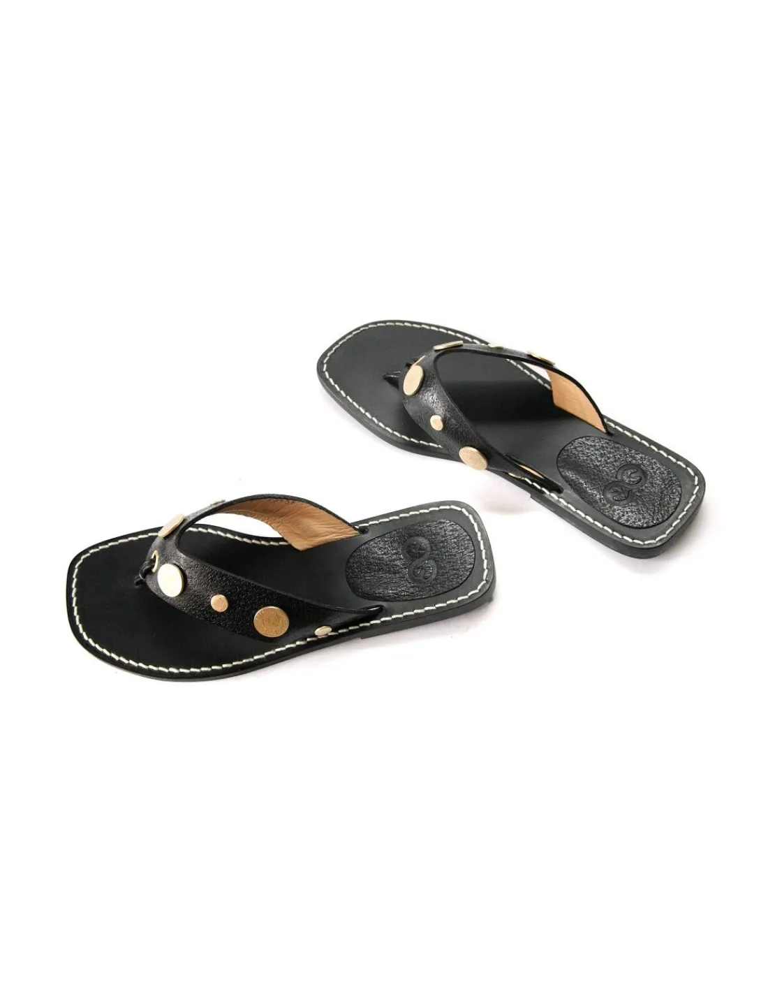 escada_sport__sandaly_jap_4.webp Damskie Escada sport sandaly, japonki w calosci z naturalnej czarnej skory i zlote ozdobne monety