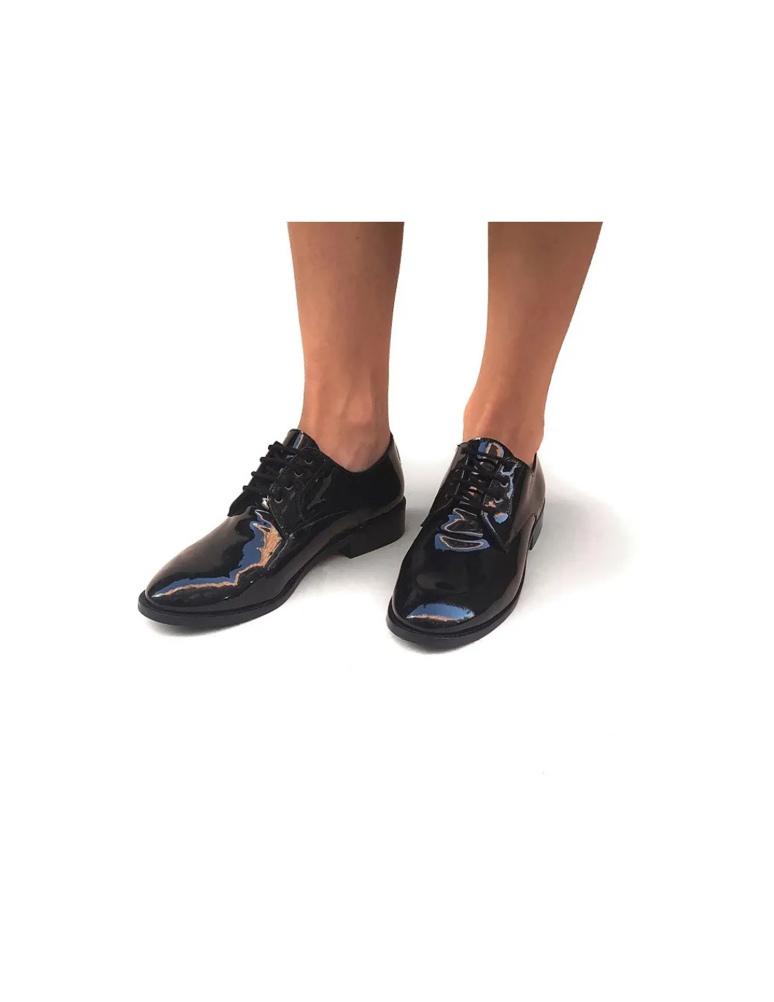 marisa_rey_polbuty_sznuro_3.webp Damskie Marisa Rey polbuty sznurowane derby z lakierowanej naturalnej skory, caloroczne klasyka