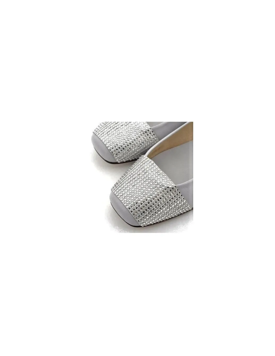 paco_gil__baleriny_glamou_2.webp Damskie Paco Gil baleriny glamour z jasno szarej naturalnej skory z tasma krysztalow
