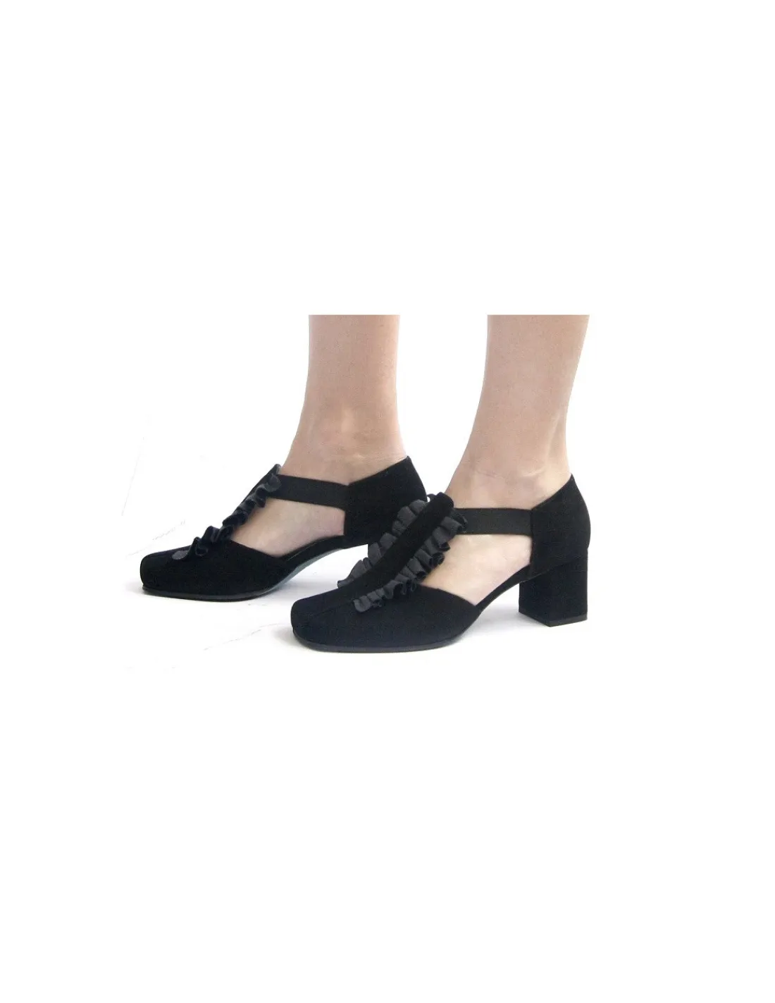 thierry_rabotin__czolenka_4-2.webp Damskie Thierry Rabotin czolenka na klocku z czarnego zamszu ze skorzana szara falbanka